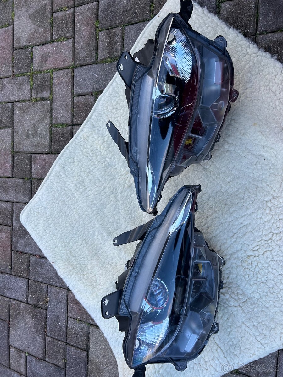 Přední světla mazda mx5 nd, nahradni dily, - 11