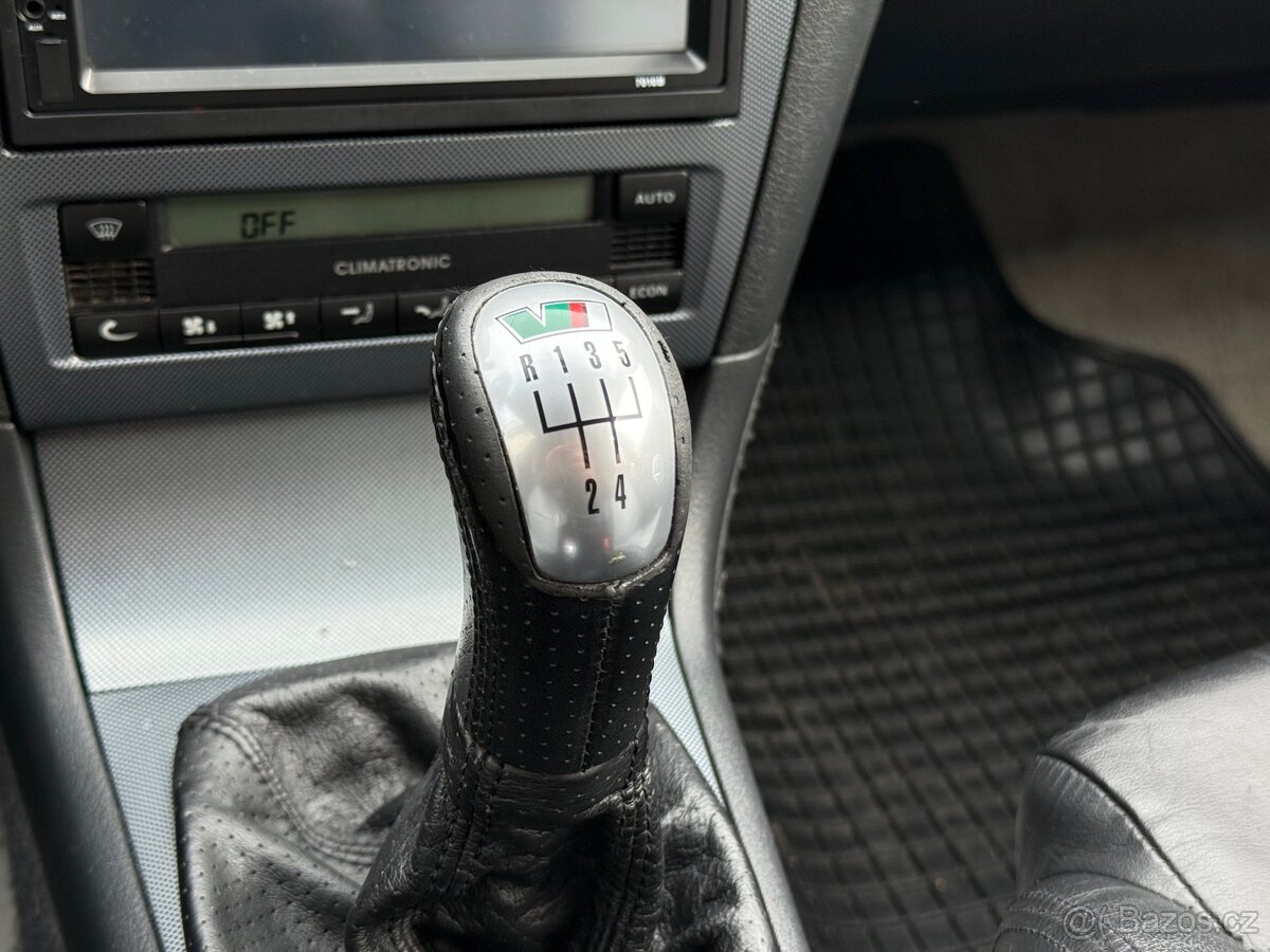 Škoda Octavia RS 1.8t 132kW rok 2003 - 11