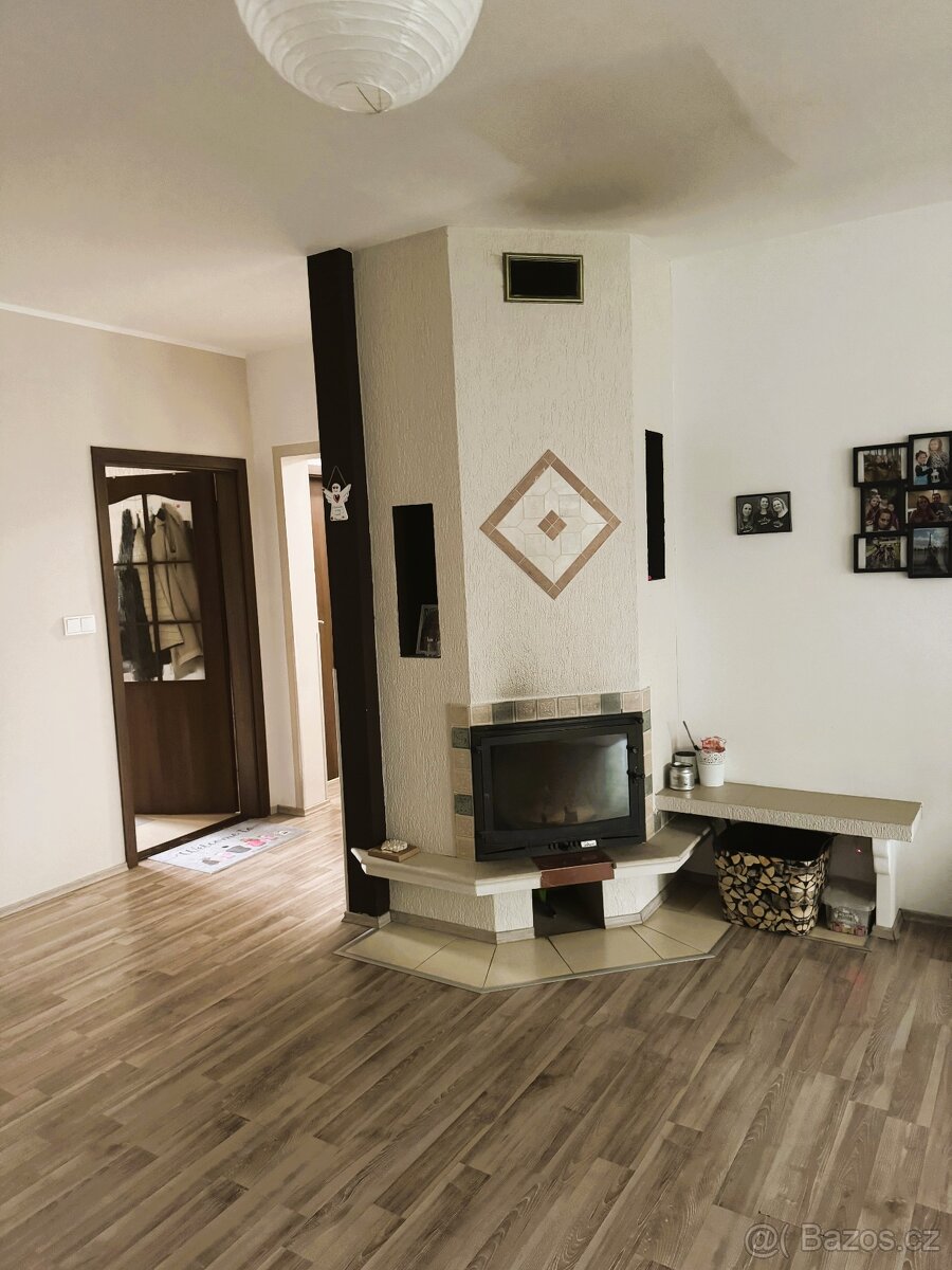 REZERVACE-Bungalov 4+kk, garáž, zahrada, Nový Malín - 11