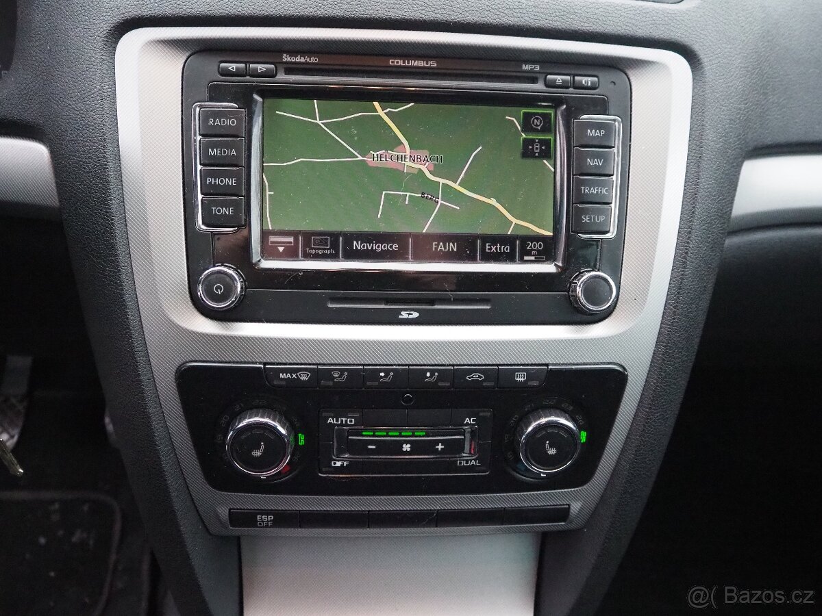 Škoda Octavia 2.0 TDI vyhř. sedadla, klima, tempomat - 11