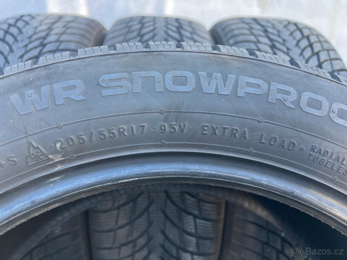 205/55R17 WR SNOWPROOF P 95V XL zimní pneu 8mm - 11