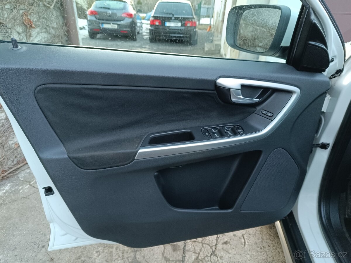 Volvo XC60 - 11
