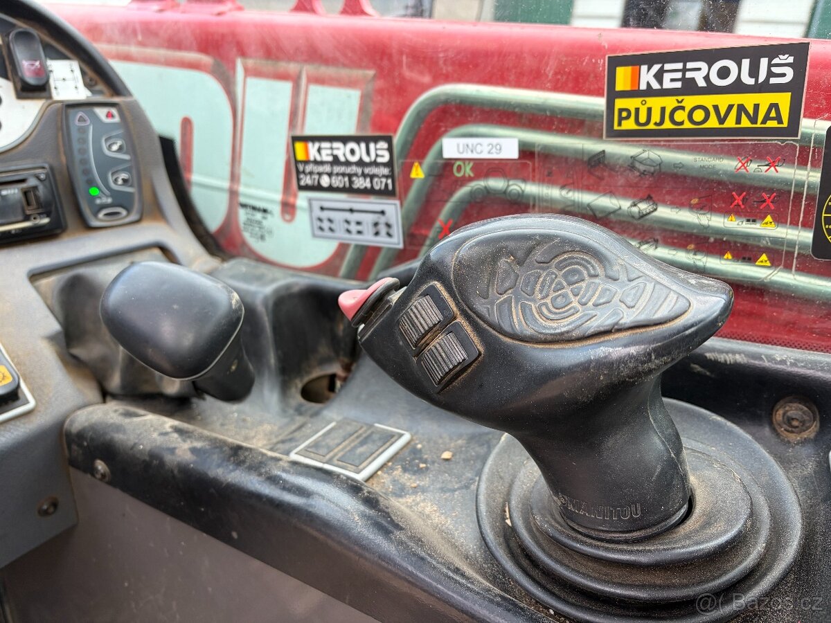 Teleskopický manipulátor Manitou MT 932 - 11