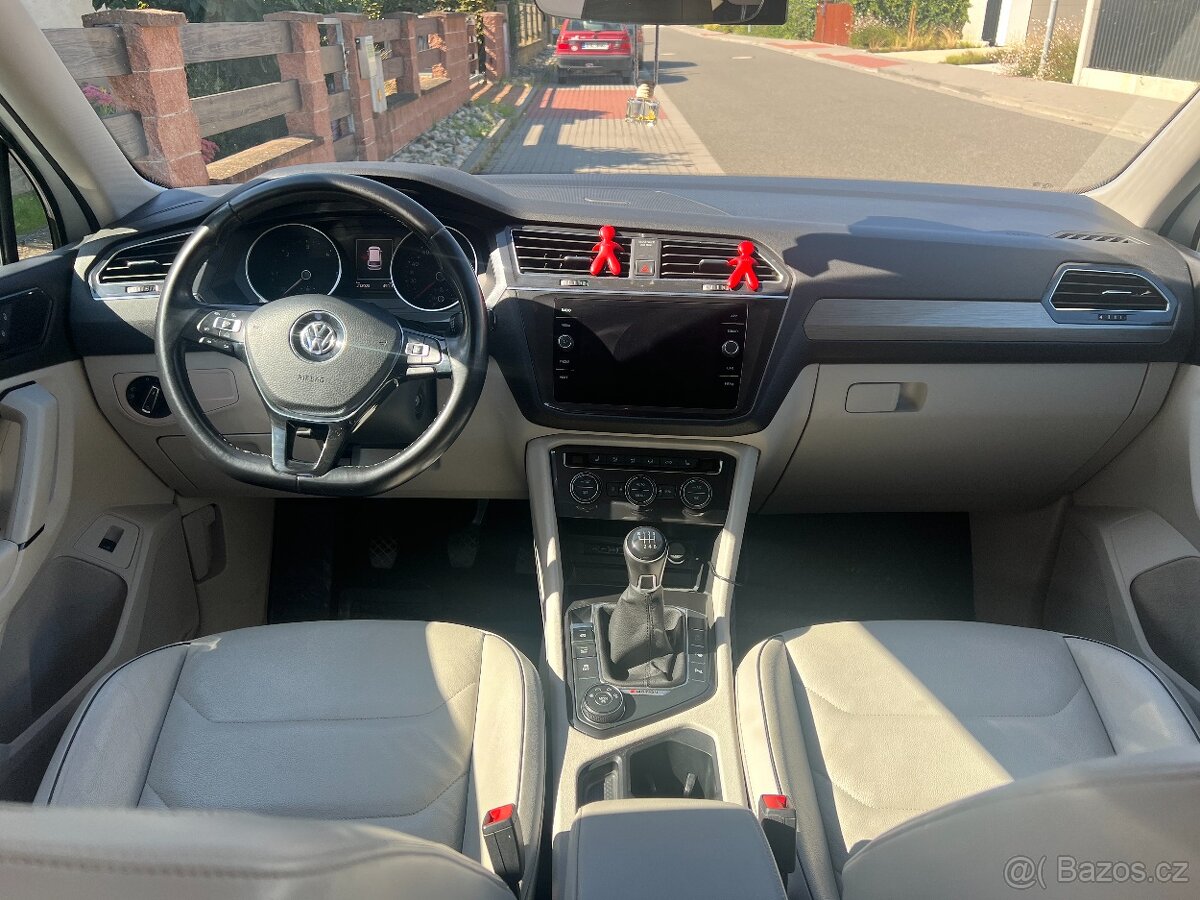 Volkswagen Tiguan allspace - 11