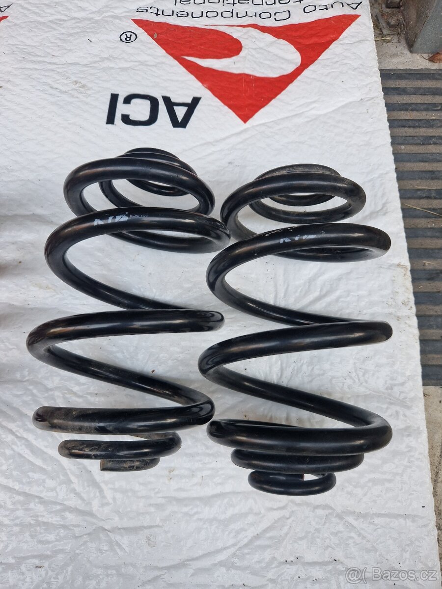 BMW e30 e46 zadní pružiny - 11