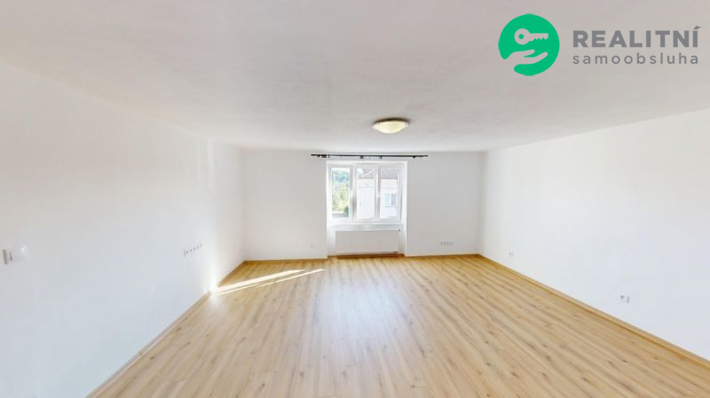 Komfortní a vzdušný byt 3+1 s terasou, 118 m2 - 11