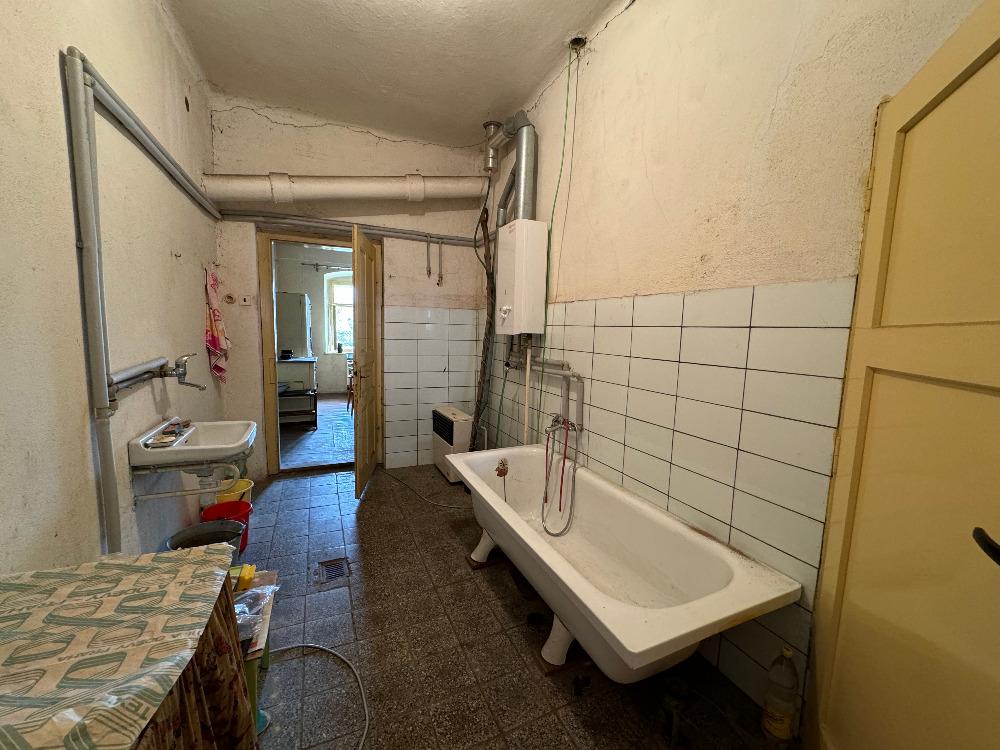 Prodej rodinného domu 4+1 207 m2 na pozemku 568 m2 Havlíčkův - 11