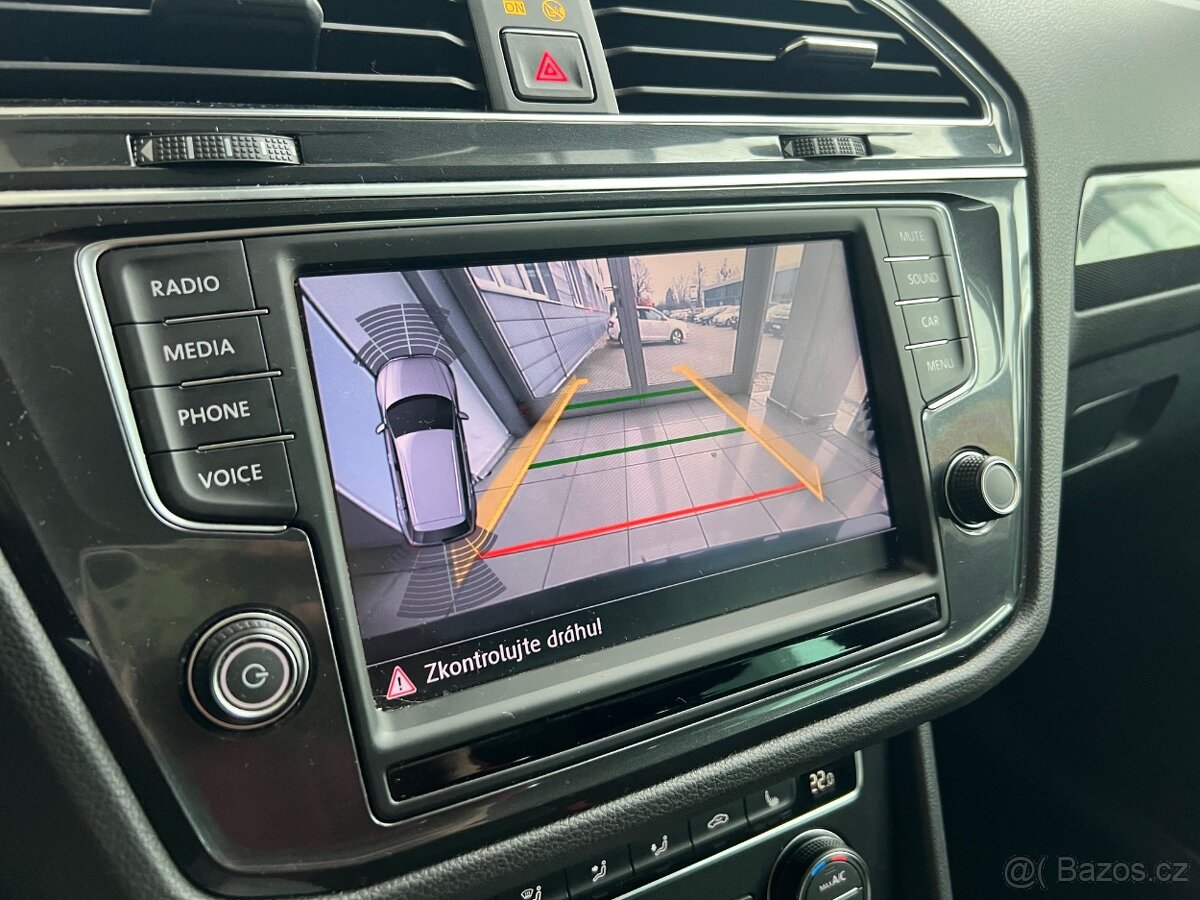 VW Tiguan Highline 2,0TDI 110kW DSG 4Motion - 11