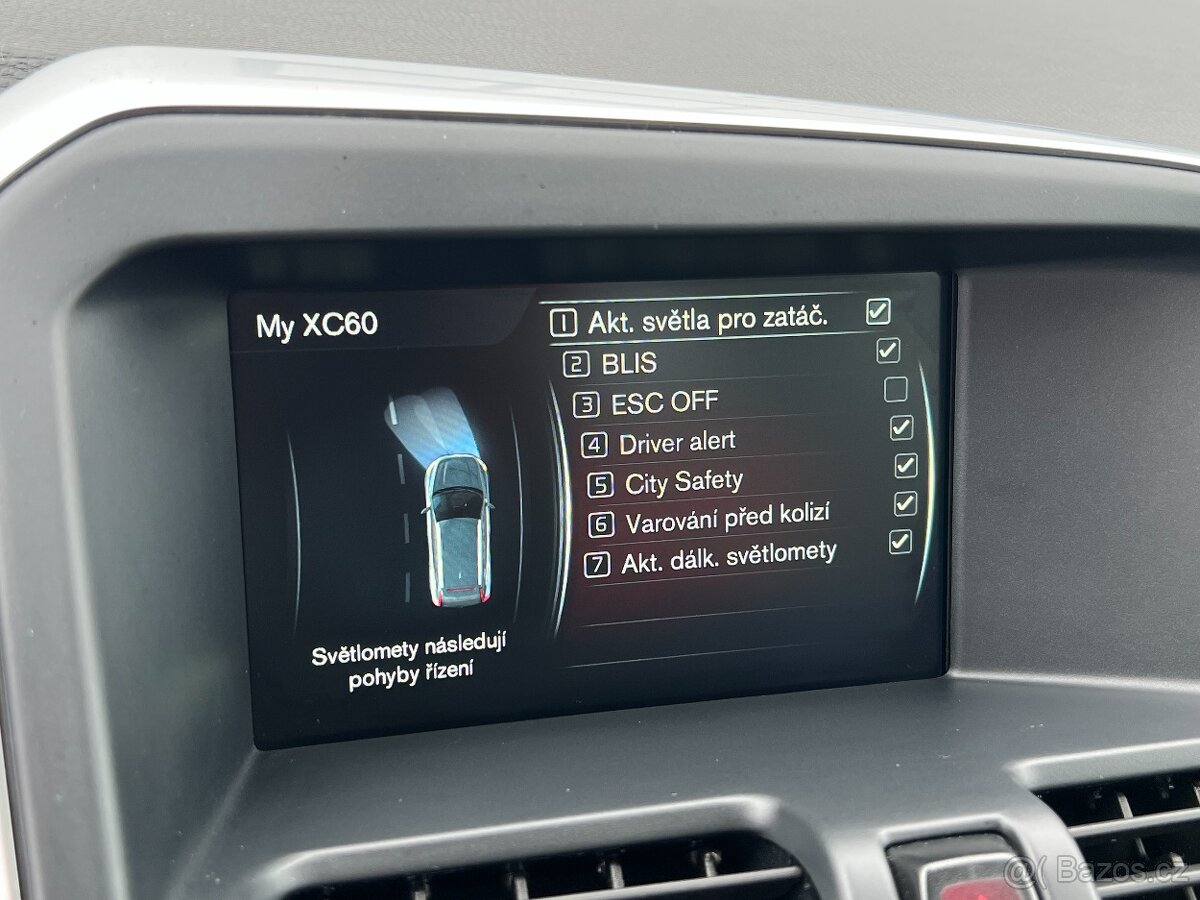•Volvo XC60 D3 SUMMUM, ACC, NAVIGACE, SERVISKA• - 11