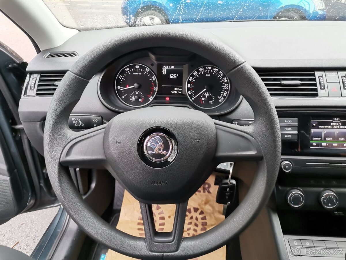 Škoda Octavia 1.4TSi 110kw Active Tažné PDC - 11