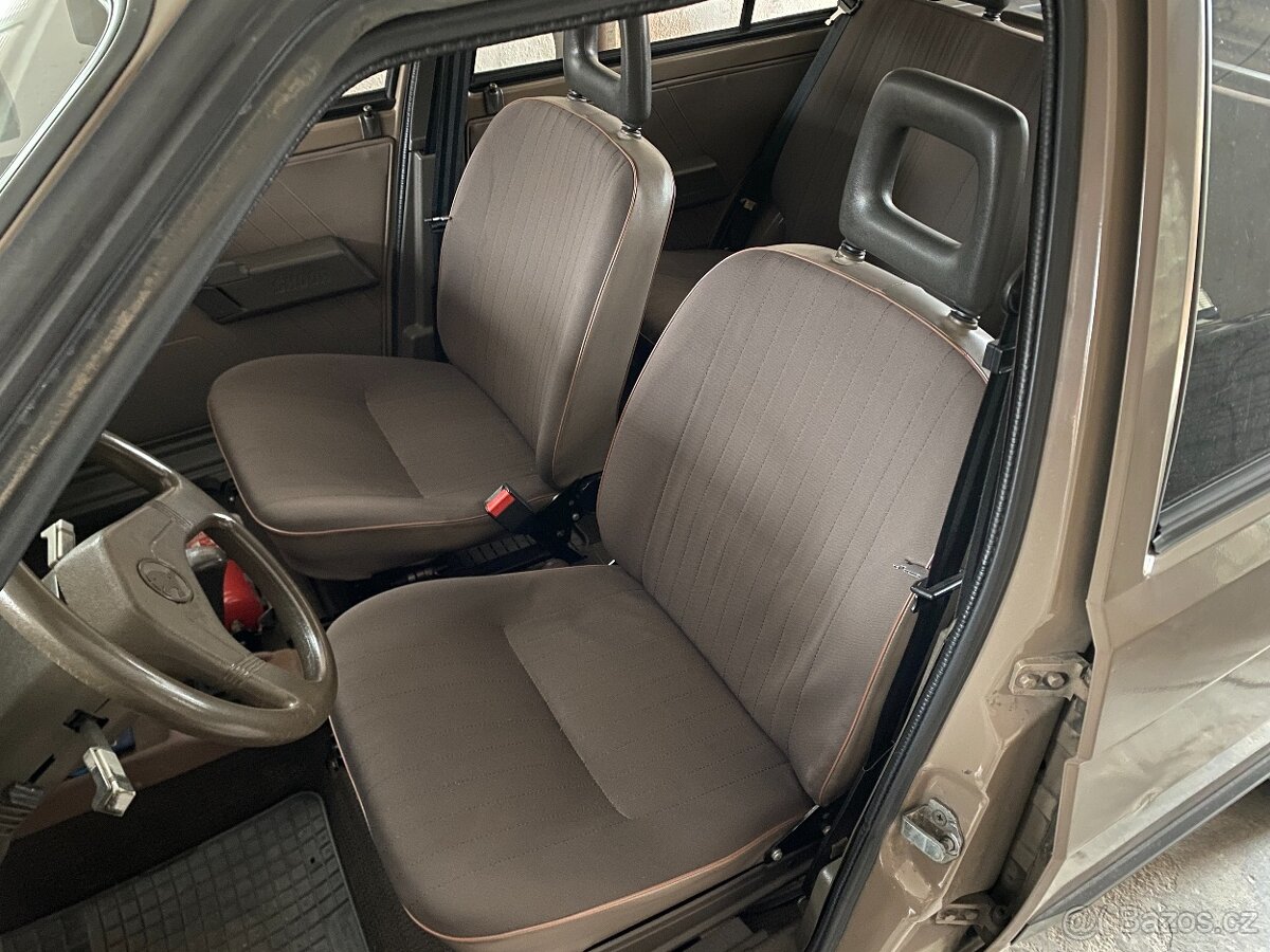 Škoda favorit 136L - 11