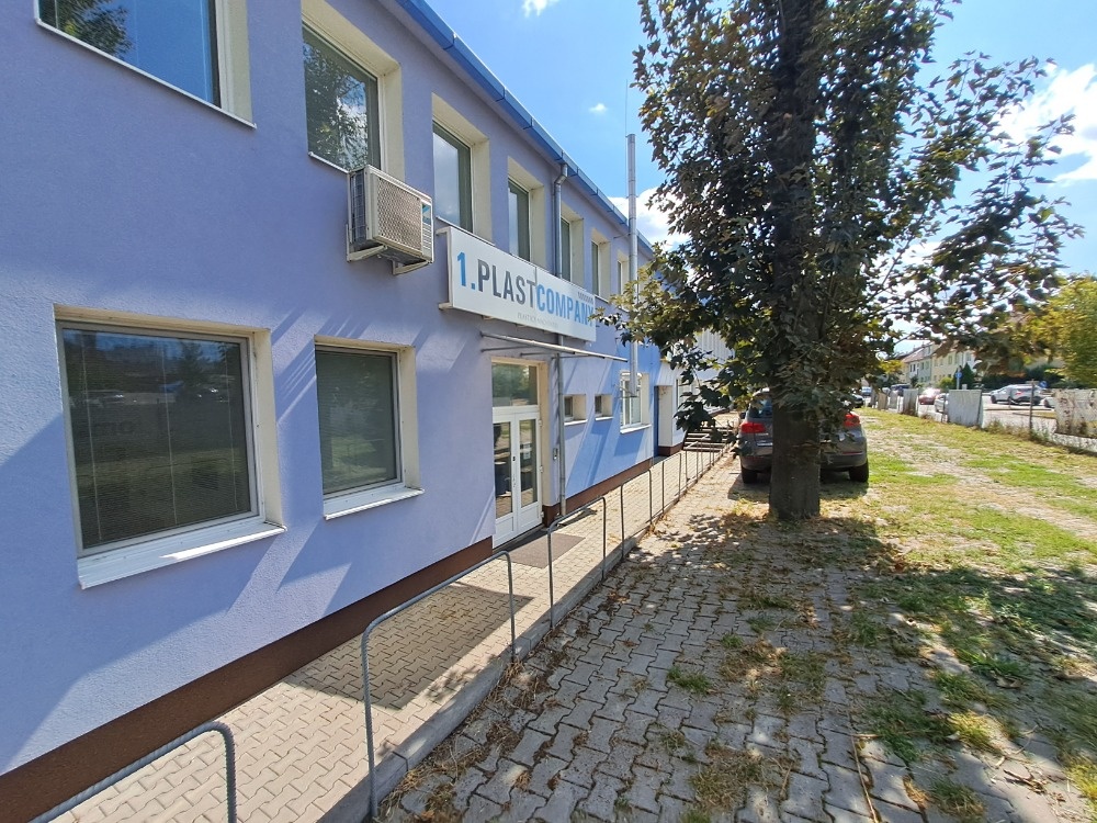 Kancel. od MAJITELE - 40 - 400 m2 -BRNO- ul. Bohunická - 11