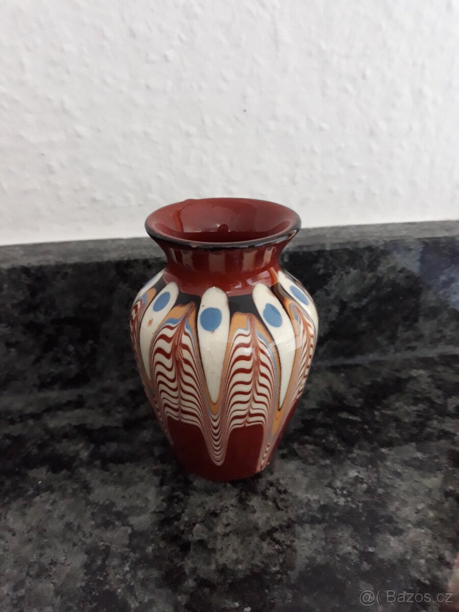 Vázy a vázičky ze skla, porcelánu a keramiky - 11