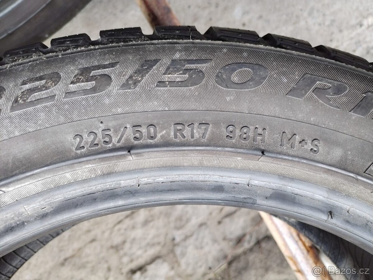 225/50/17 zimni pneu PIRELLI a CONTI 225/50 R17 - 11