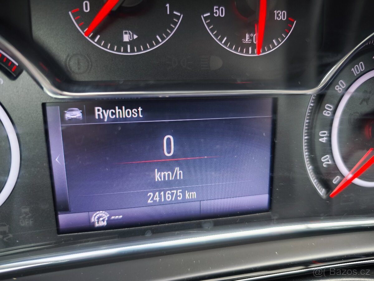 Insignia 2.0 cdti - 11