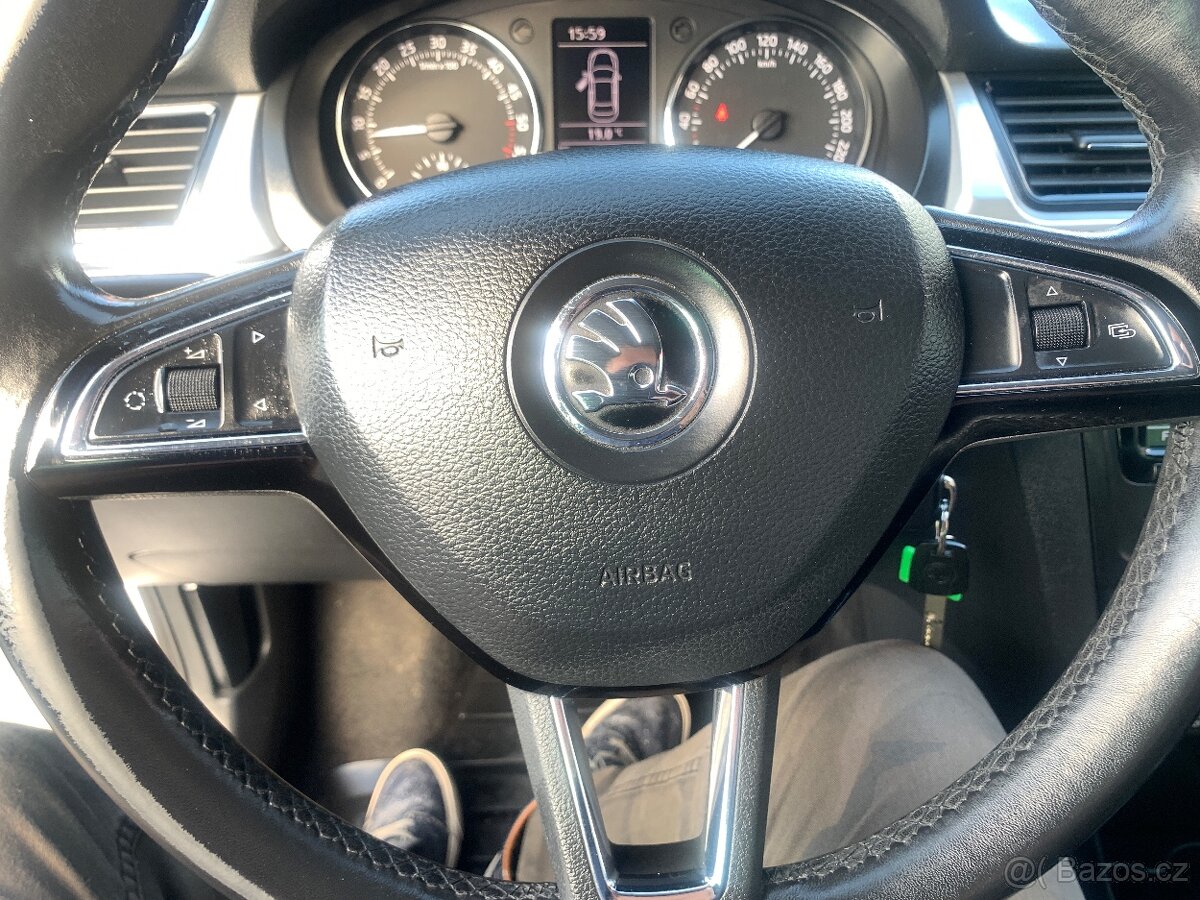 ŠKODA Rapid 1.6 TDI, 77 kW ambition 2013 - 11