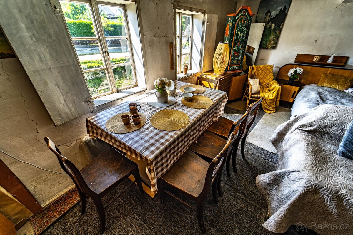 Skalsko, prodej roubenky o zast. pl. 135 m2 na pozemcích 3. - 11