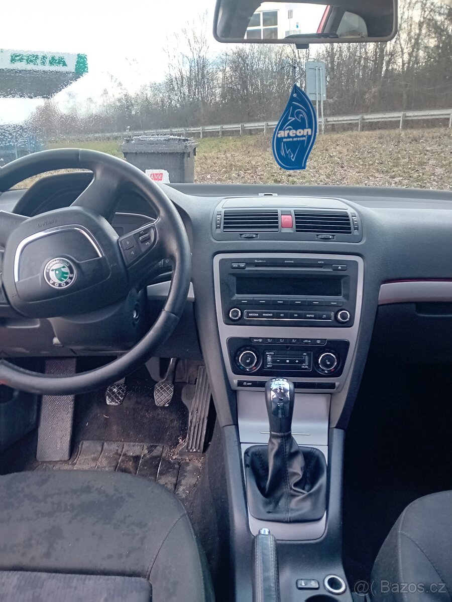 Škoda Octavia 1.6TDI kombi - 11