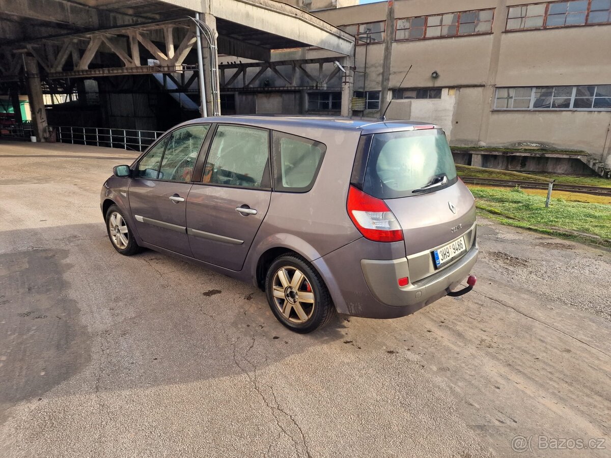 Nabízím Renault Grand Scenic 1,9dci najeto 313000km 7 míst - 11