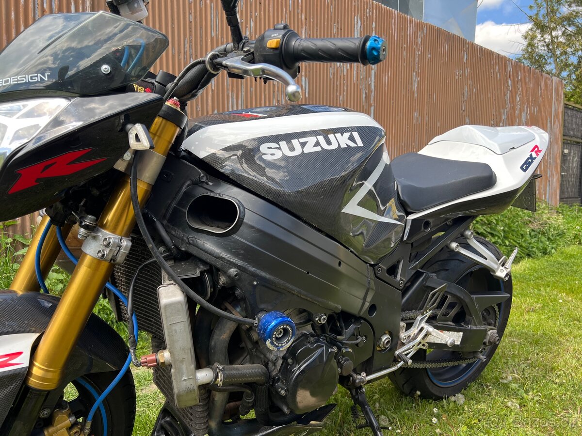Suzuki GSX-R 1000 K3 - 11