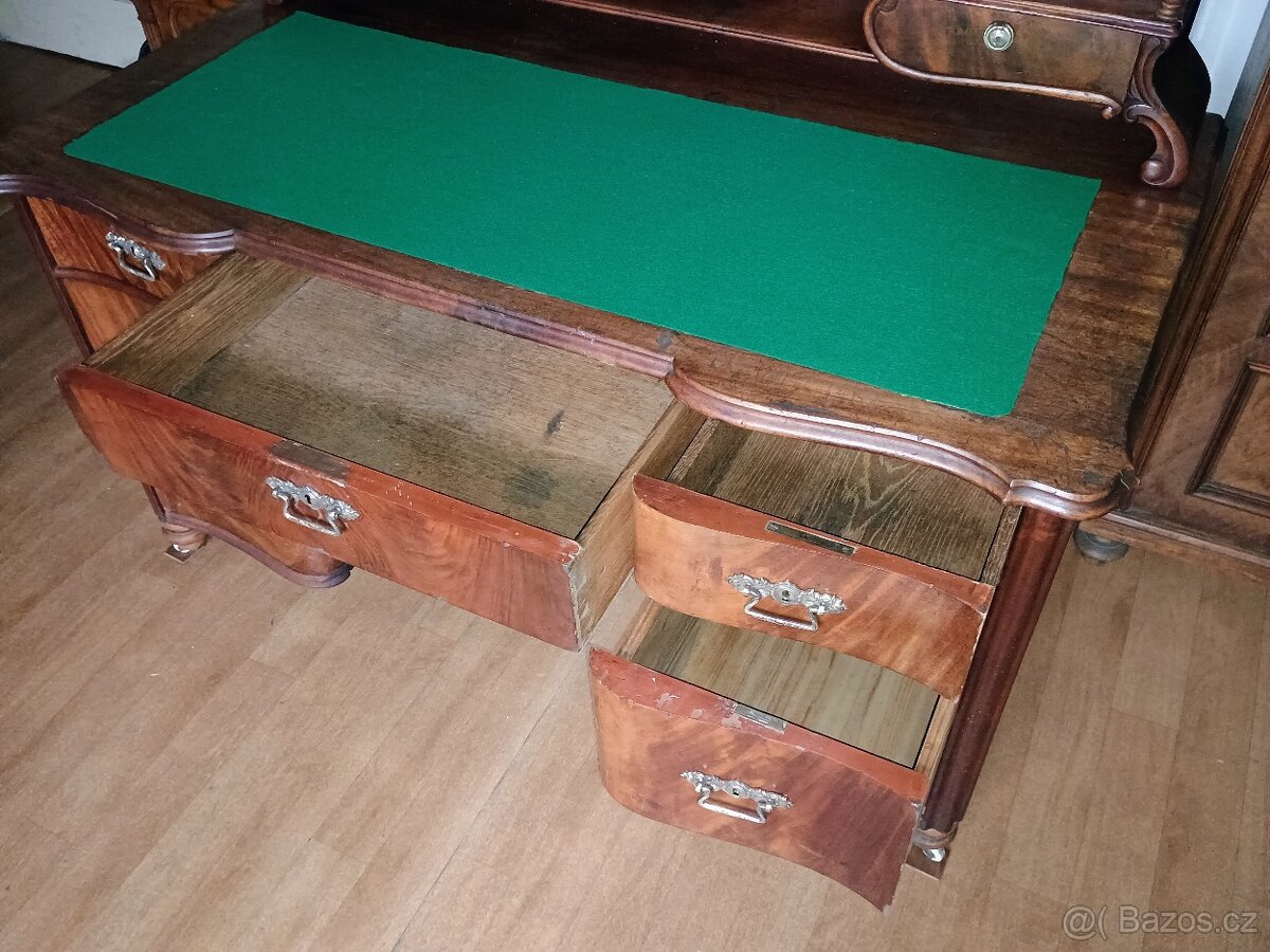 Psací stůl - 11