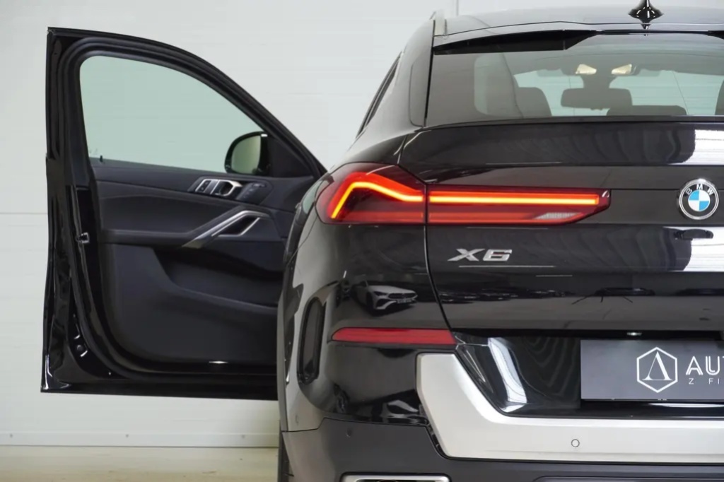 BMW X6, 40i,KOMFORT,KAMERA,ČR,DPH, - 11