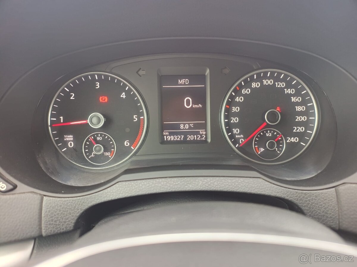 Volkswagen Sharan 2.0 TDI Comfortline - 11