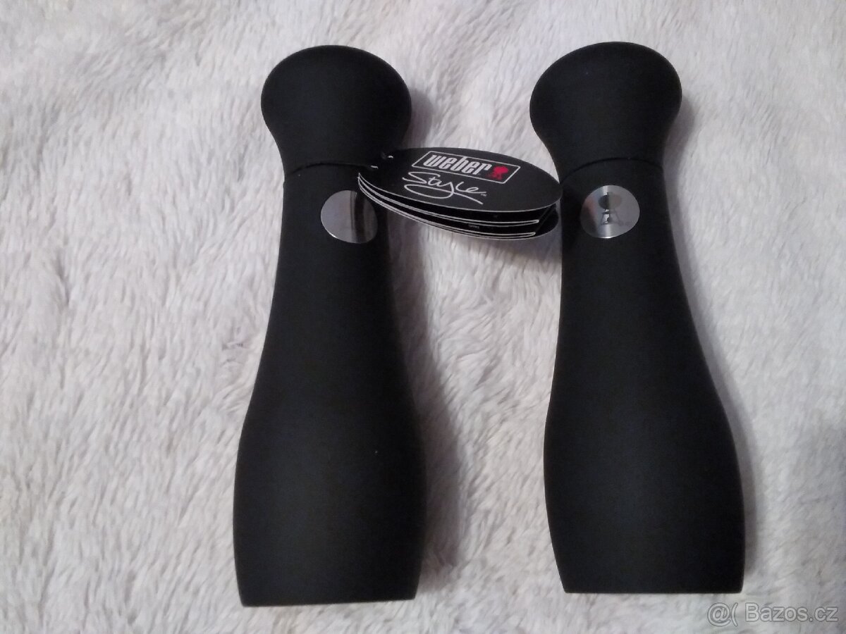 Sada mlýnků na pepř a sůl Weber, 19 cm - 11