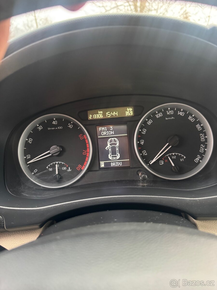 Škoda Fabia 2, 1.6, benzín, dsg - 11
