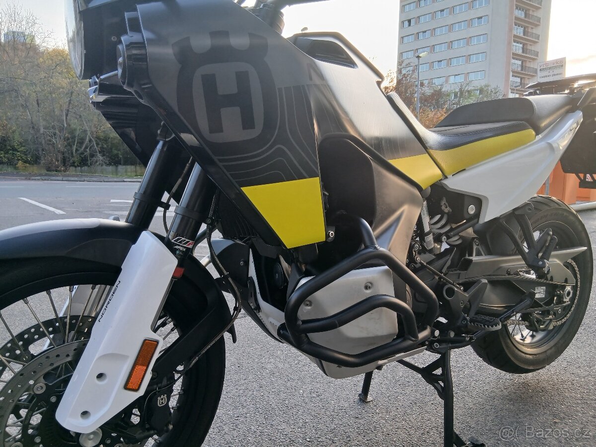 Husqvarna Norden 901 (2022/35000km) - 11