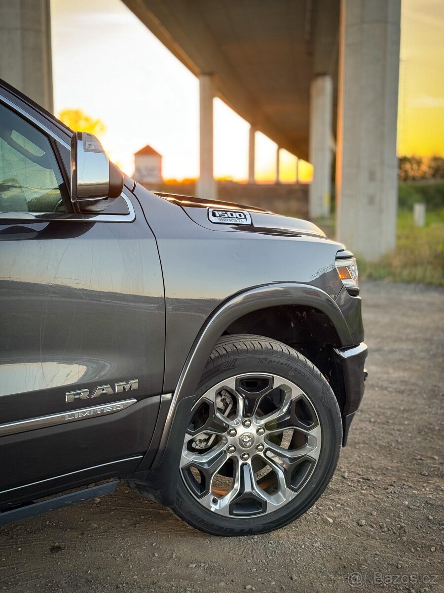 Dodge Ram limited 2020 - 11