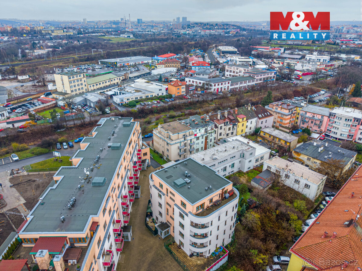 Prodej bytu 2+kk, 98 m², Praha, ul. Strančická - 11