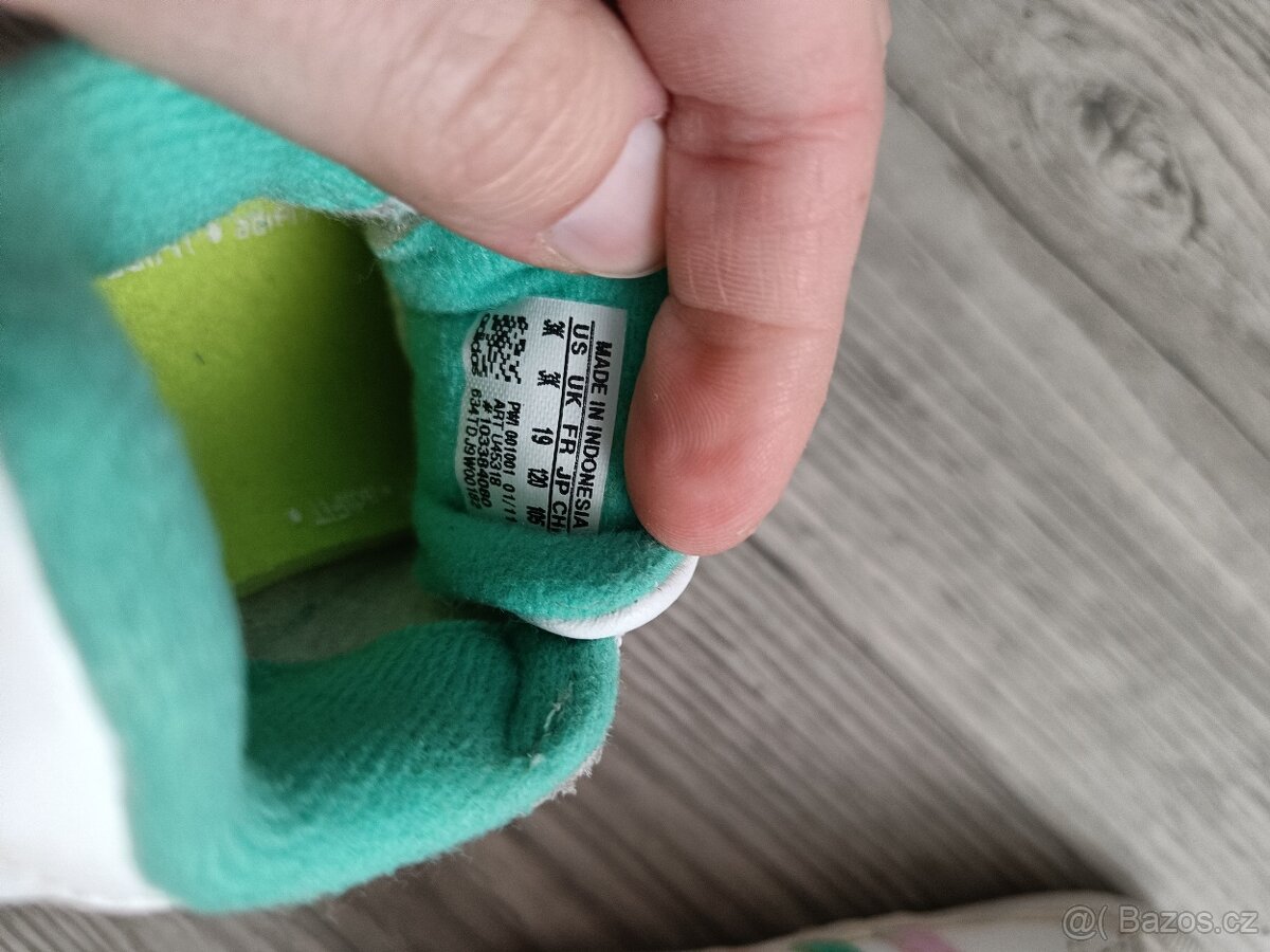 Capáčky Adidas vel. 19 - 11