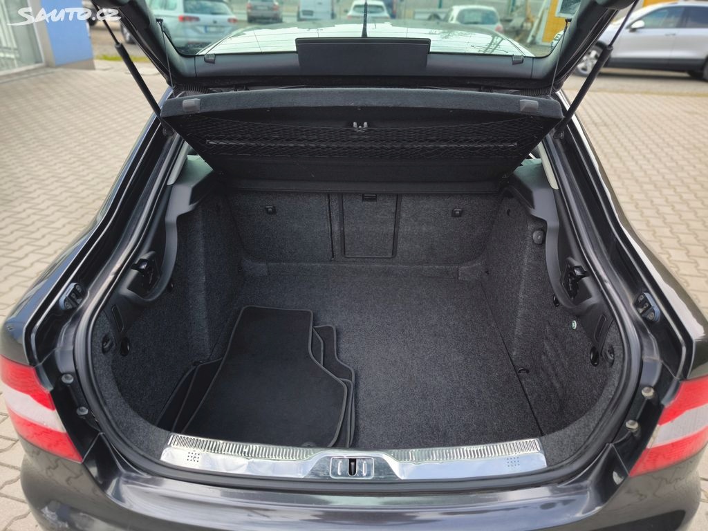 Škoda Superb, 2.0 TDI - 11