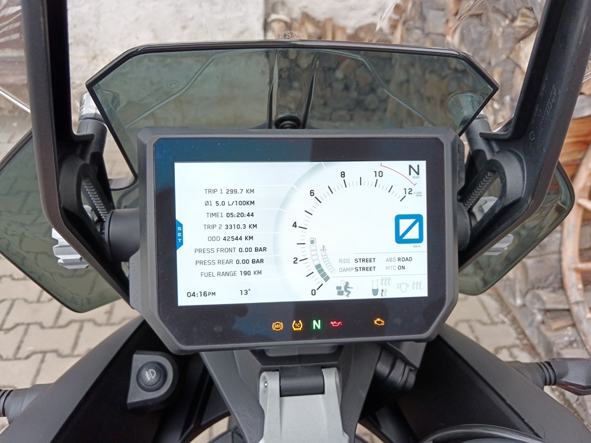 KTM 1290 ADVENTURFE S - 11