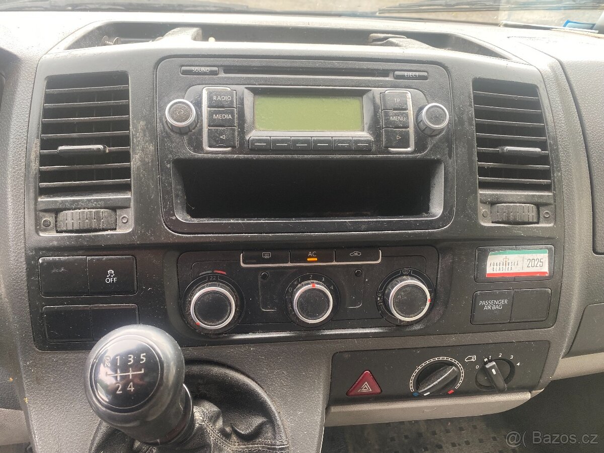 Volkswagen Transporter, 2,0tdi,75kw,6míst,nová STK - 11