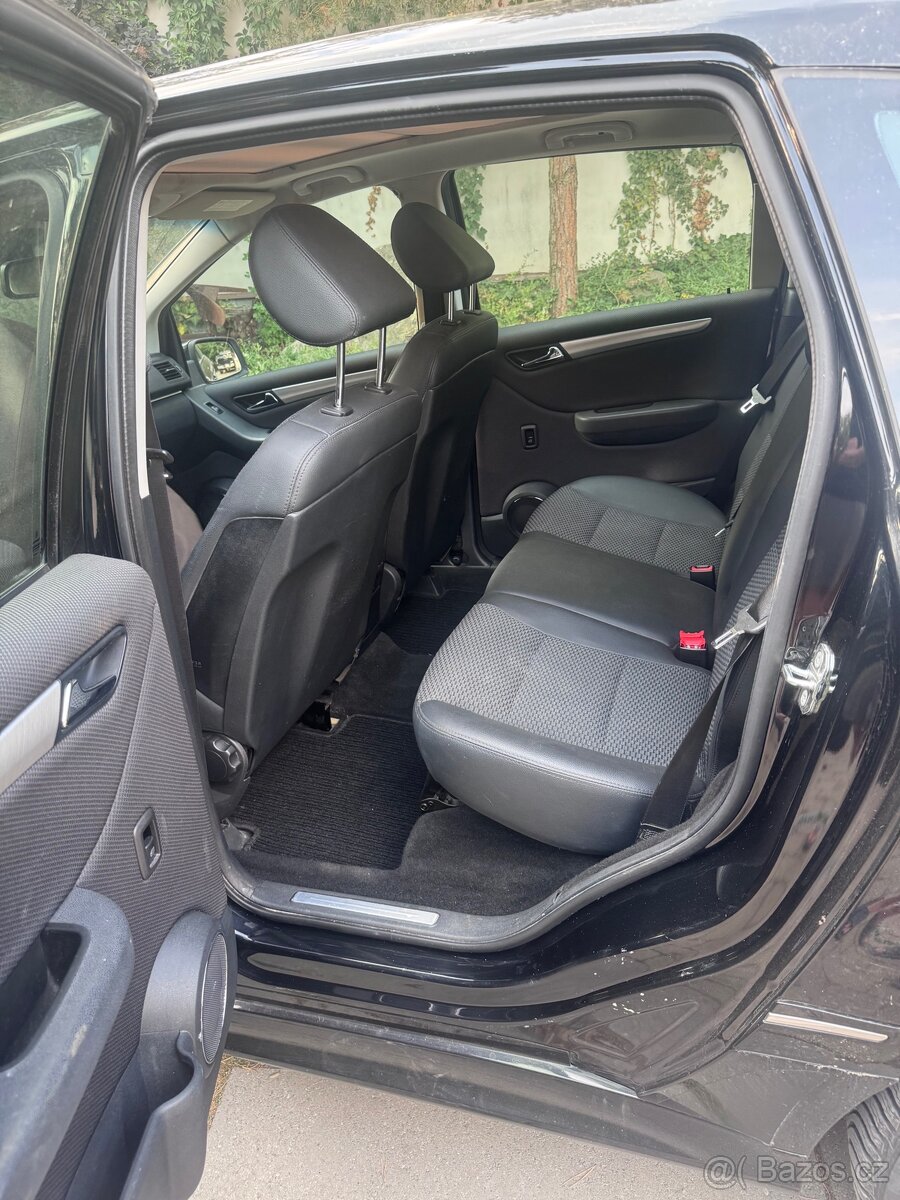 Mercedes B180 2.0 CDI - 11