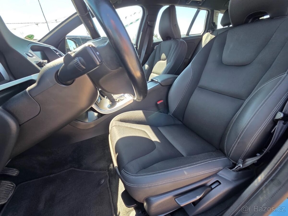 Volvo V60 2.0 D4- 120kw- NAVIGACE- A/C- SUPER - 11