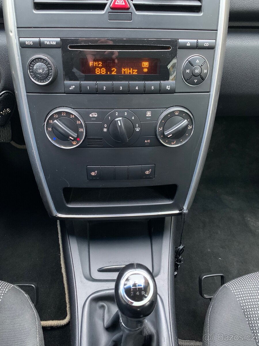 Mercedes-Benz A170 1.7i - 11