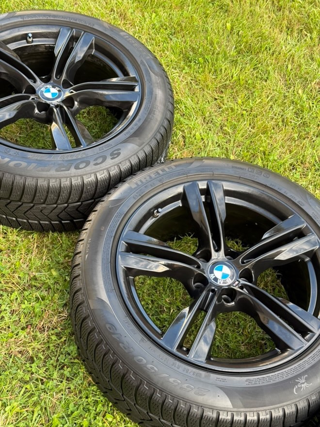 BMW X5 F15 zimní sada alu kol - 11