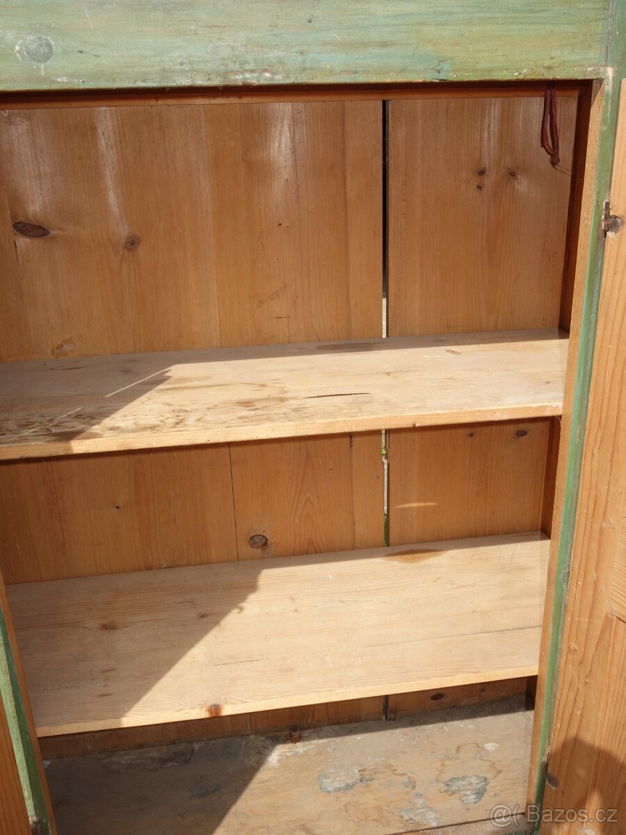 Malovaná skříň, originál bez oprav - 11