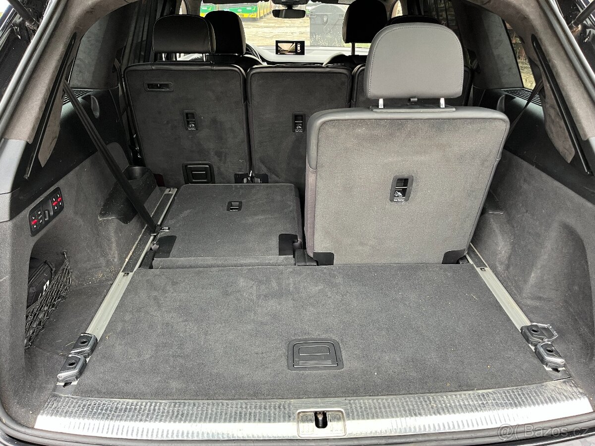 Audi Q7 3.0tdi 200kw 1.majitel nové v Čr max.možná výbava - 11