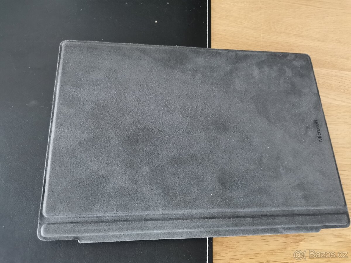 Surface Pro 5 i7 500GB16GB - 11