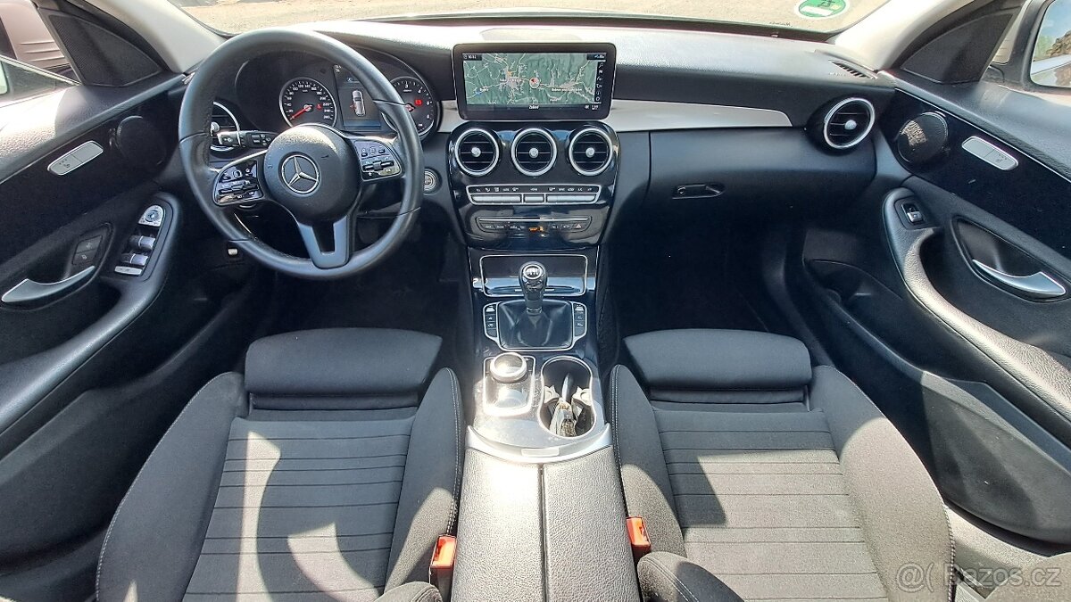 Mercedes-Benz Třídy C C180 d Business Solution - 11