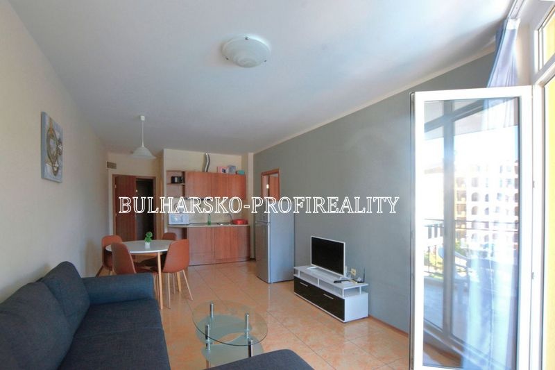 Exkluzivní nabídka: Prostorný apartmán 2+kk s bočním výhlede - 11