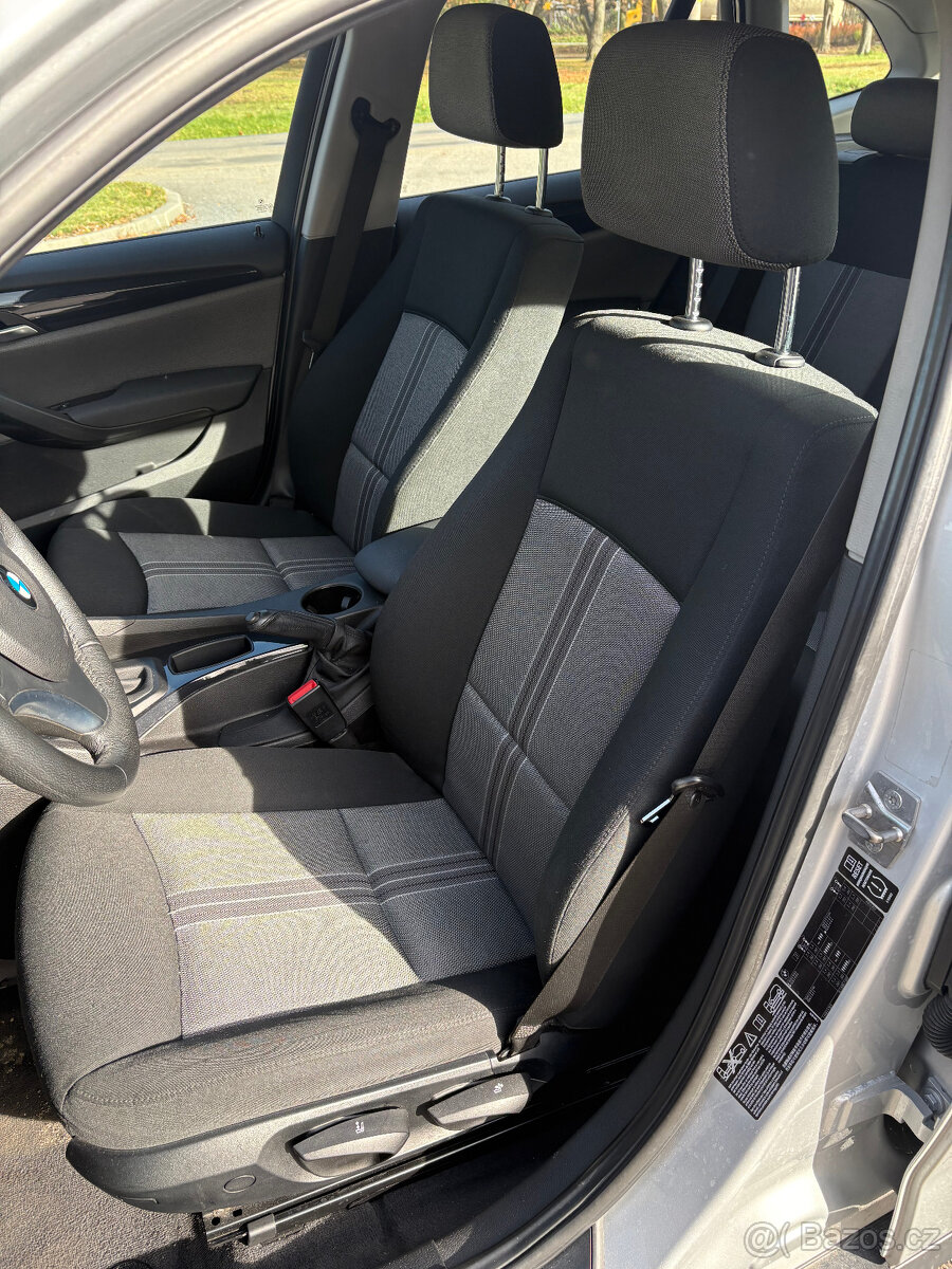 BMW X1 xDrive18d (E84) AUTOMAT - 11