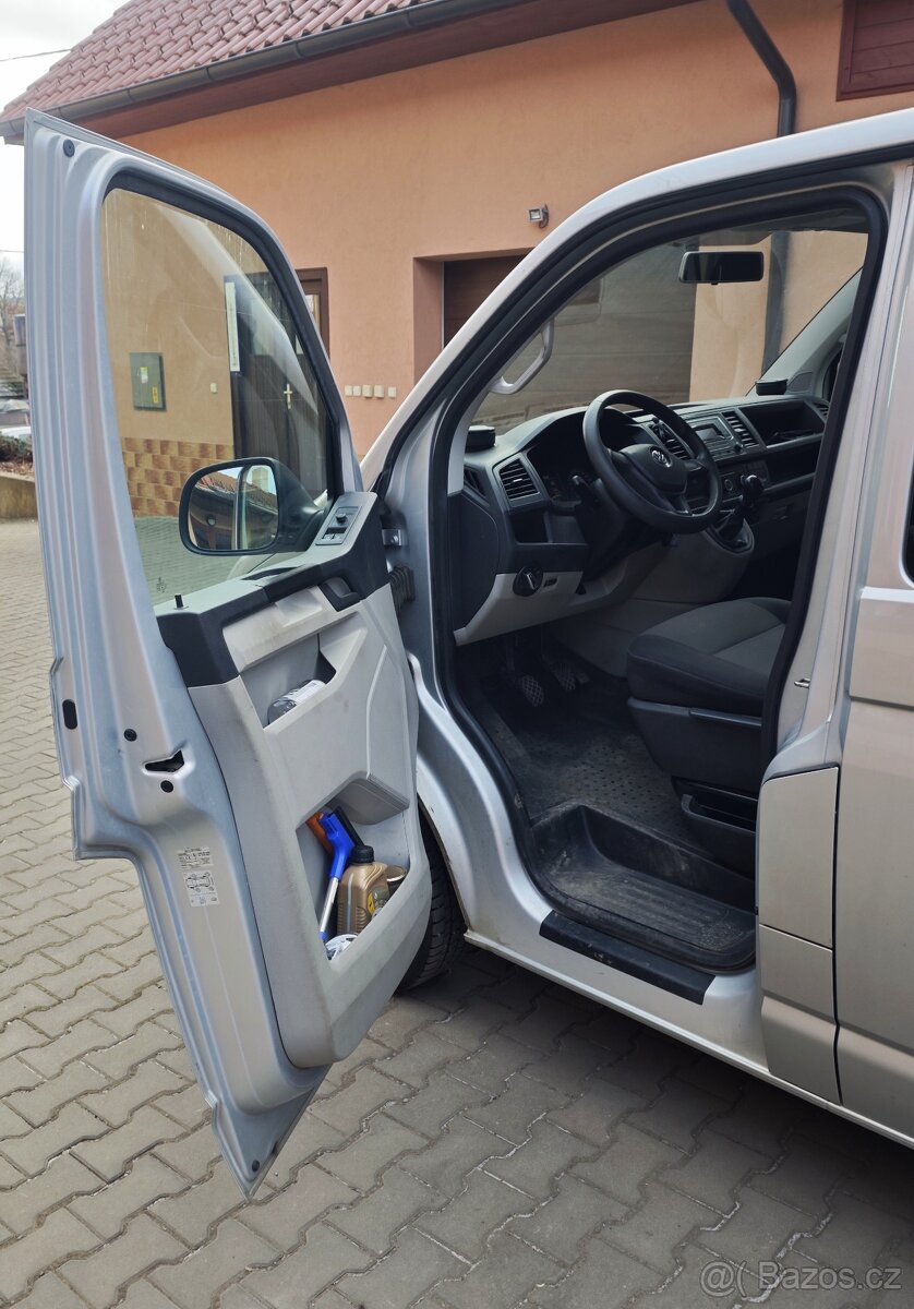 VW Transporter T6-L r.v2017 2.0 TDi 110kW 156 000km MAN 6st. - 11