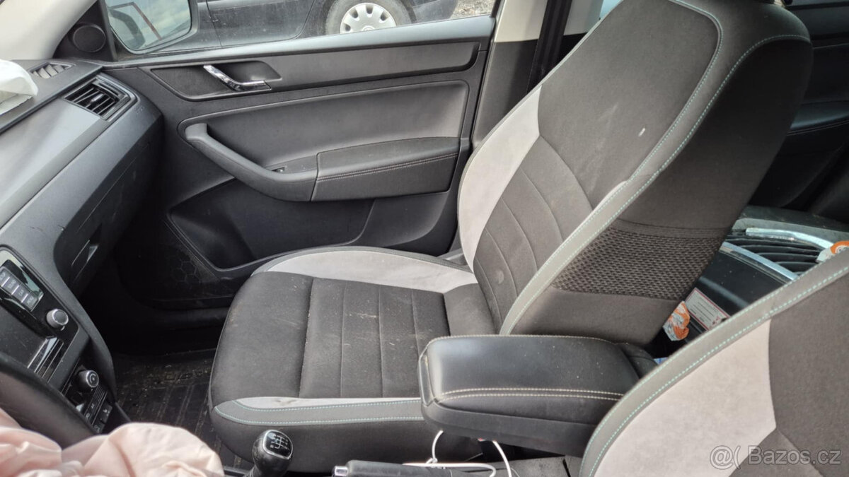 Škoda Rapid 1,2Tsi 81kw 6 rýchlost. manual - 11