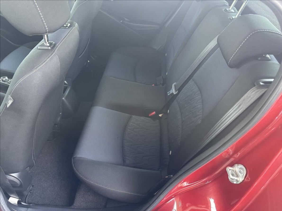 Prodáváme Mazda 2 1.5 66kW 2016 114311km - 11
