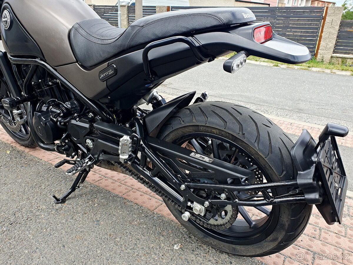 Benelli Leoncino 500 - 11